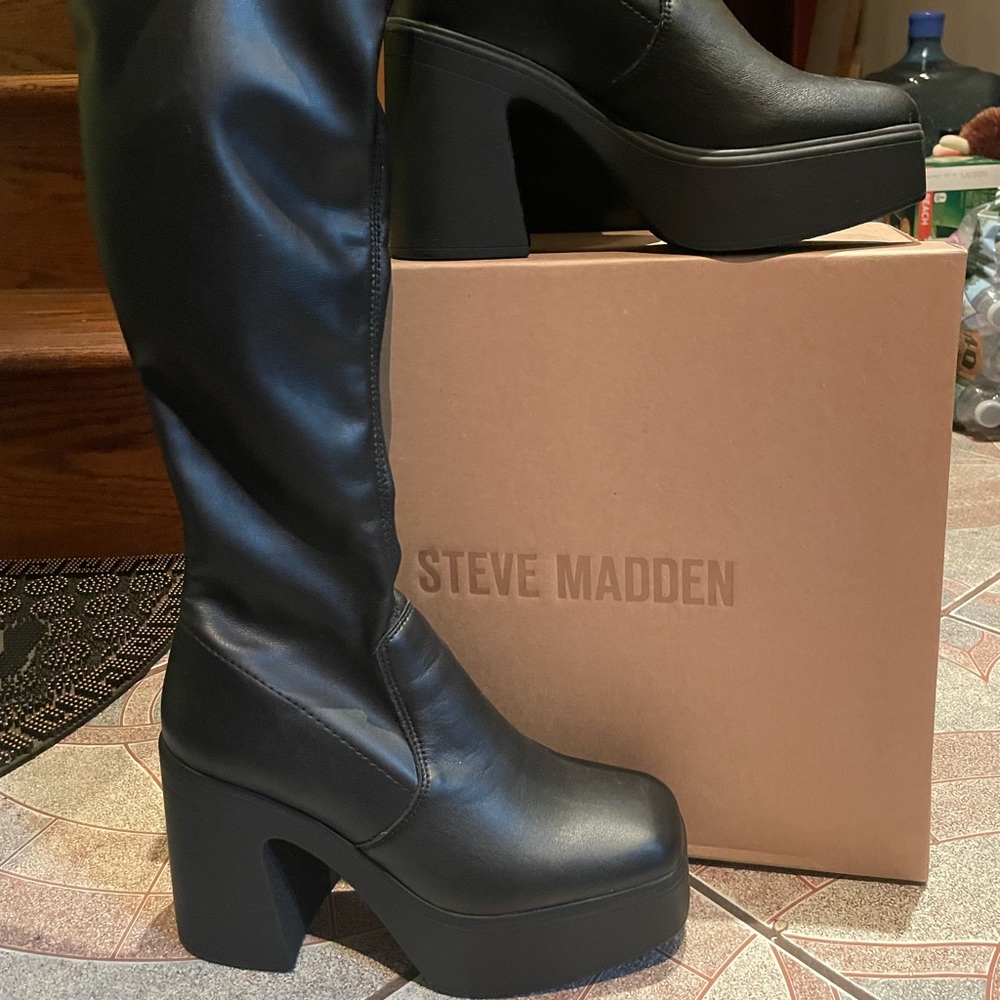 Steve Madden boots